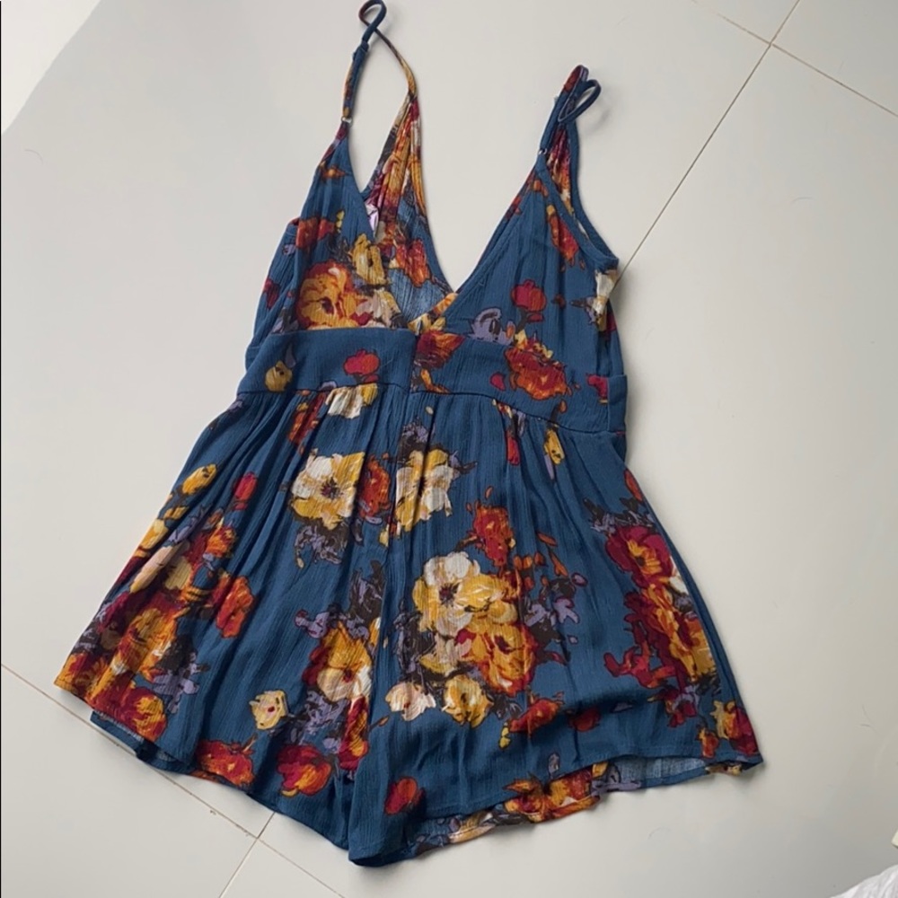 Floral romper - Picture 3 of 3